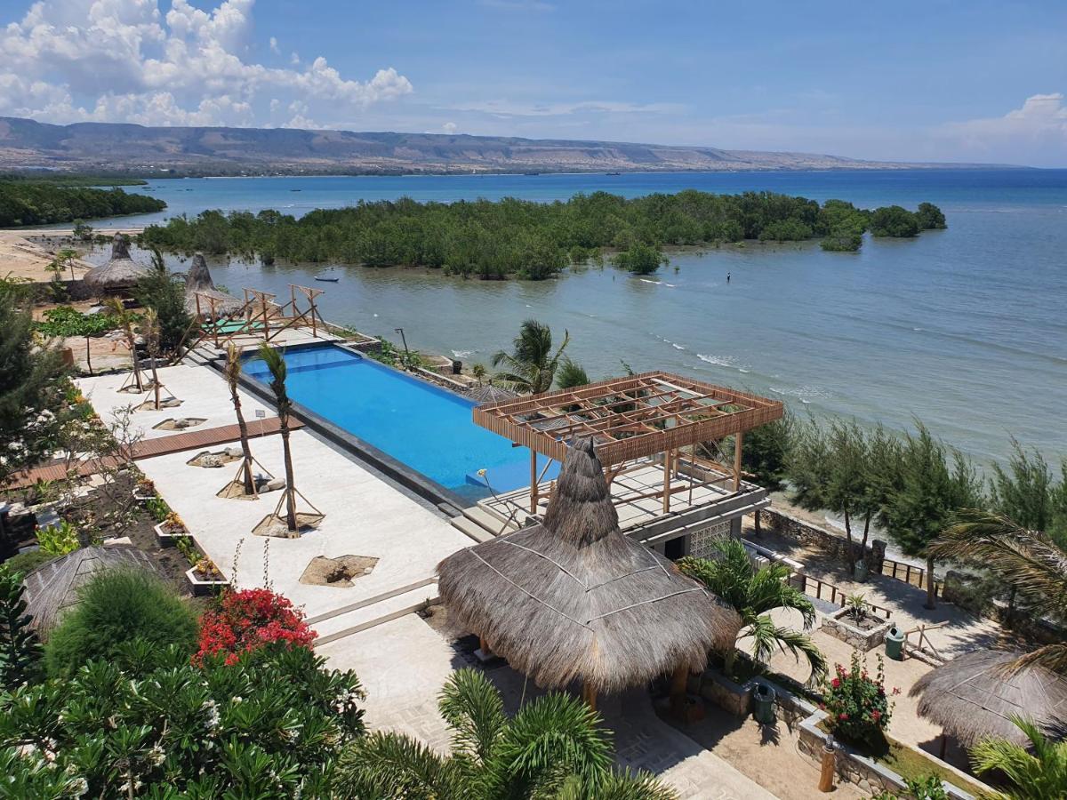 Padadita Beach Hotel Waingapu Exterior foto